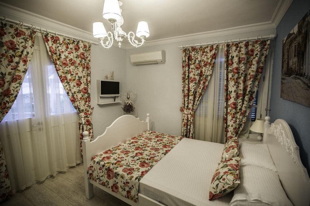 The White Hotel 알라카티 외부 사진
