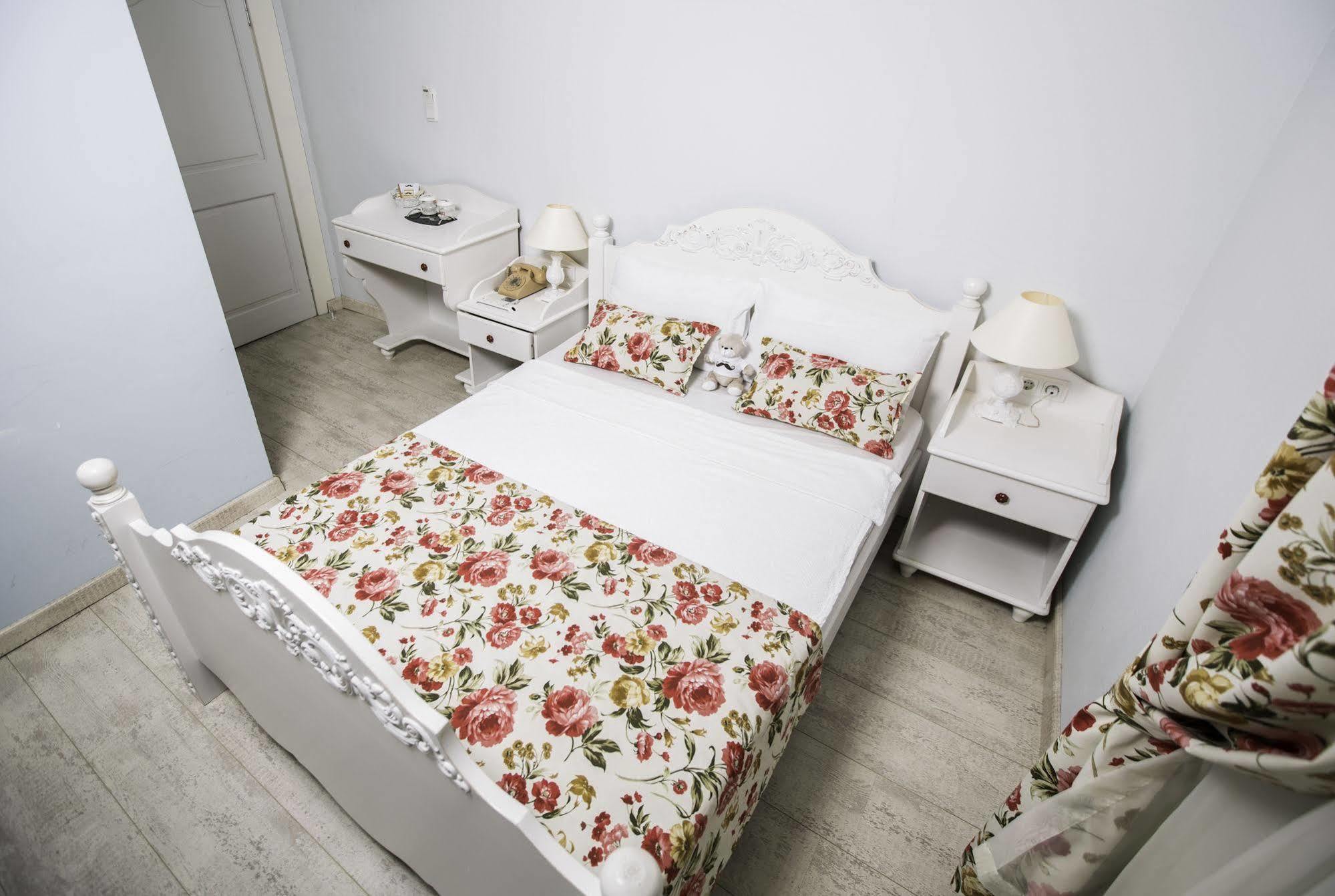 The White Hotel 알라카티 외부 사진