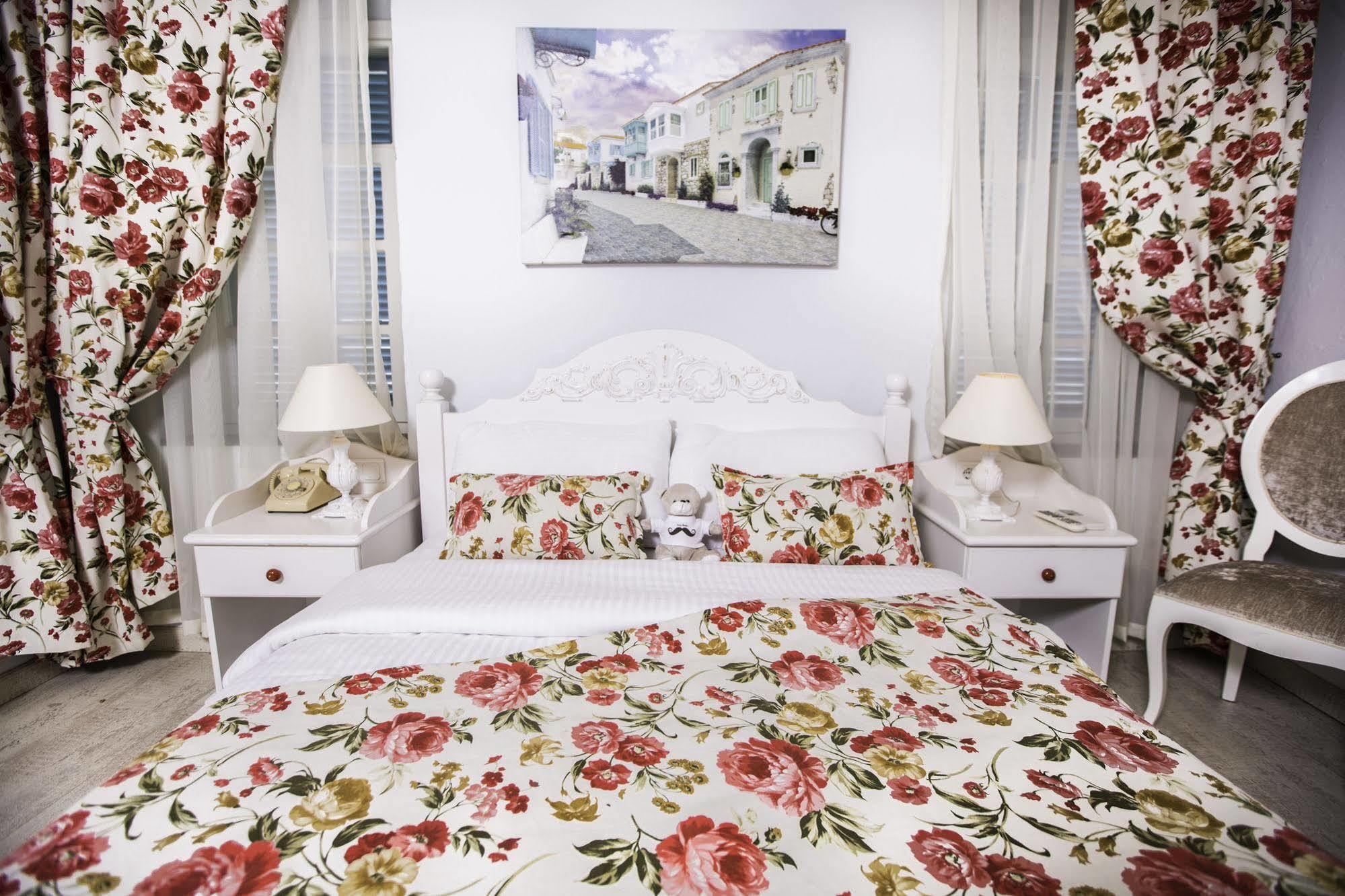 The White Hotel 알라카티 외부 사진
